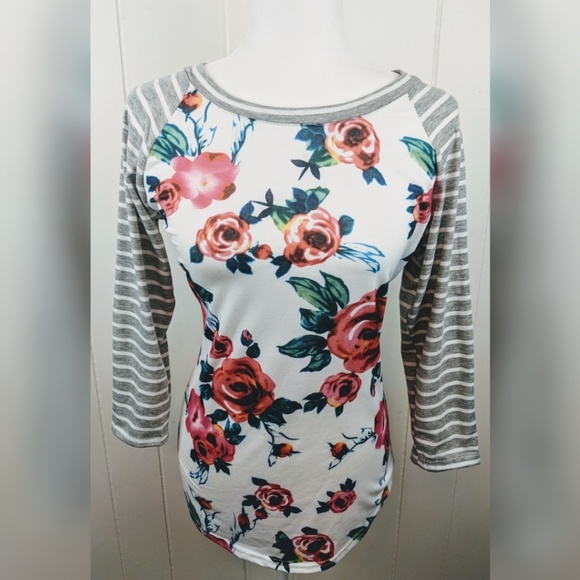 Moking Top Tops - Moking Top Floral Striped Baseball Top, L